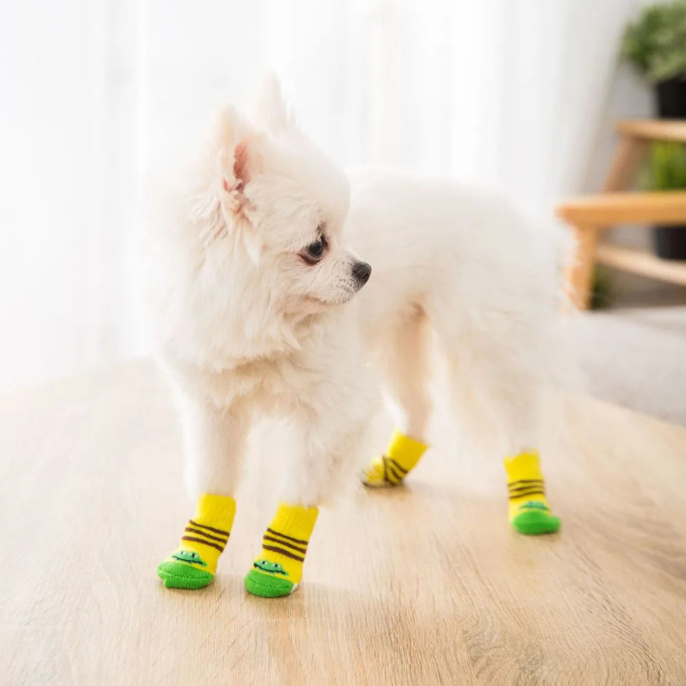 Dog Socks for Small Medium Dogs Non Skid Pet Puppy Grip Socks Paw Protectors Indoor Traction Control Socks for Hardwood Floor