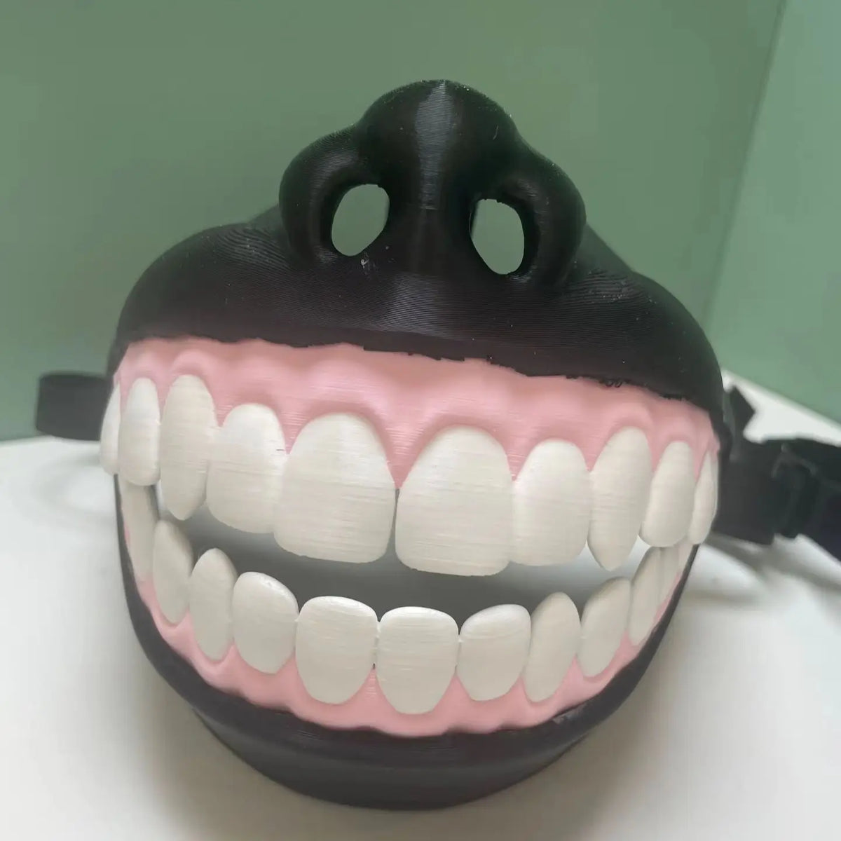 Halloween Funny Dog Muzzle with Smiling Teeth Novelty Party Prank Pet Costume Gift for Fans