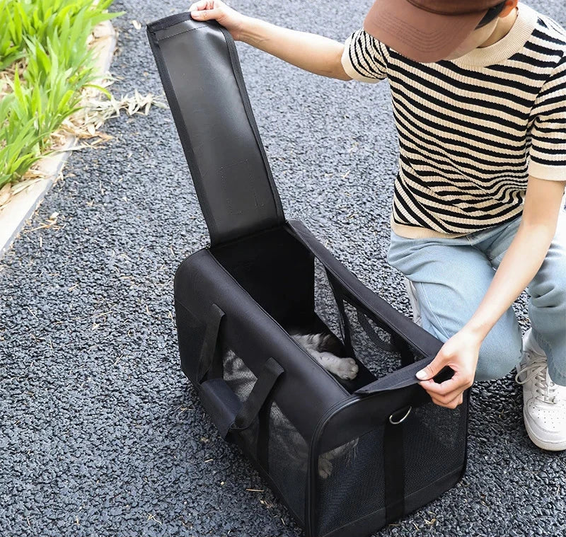 Travel Pet Bag Portable For Outdoor Carrying One Shoulder Breathable Cat Dog Bag Comfort Foldable Handbag Pet Transport Bag